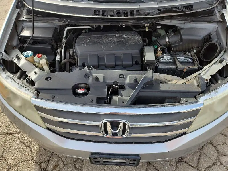2011 HONDA ODYSSEY LX  