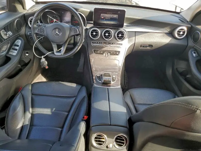 2016 MERCEDES-BENZ C 300  