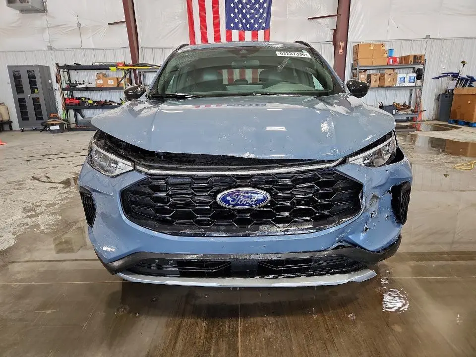 2025 FORD ESCAPE ST LINE  