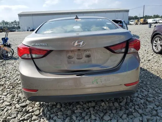 2016 HYUNDAI ELANTRA SE  
