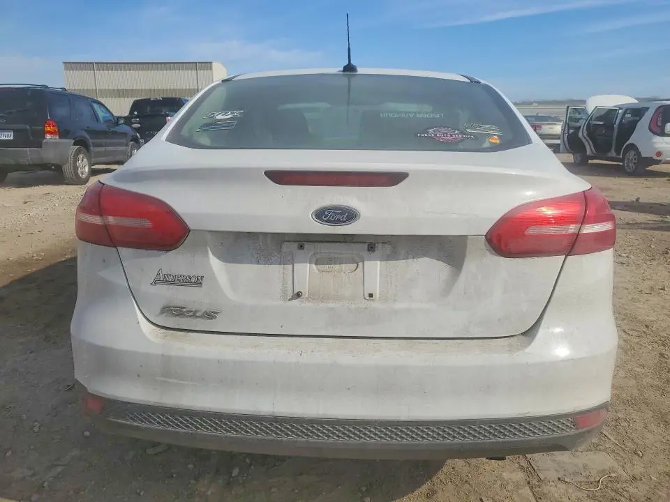 2017 FORD FOCUS