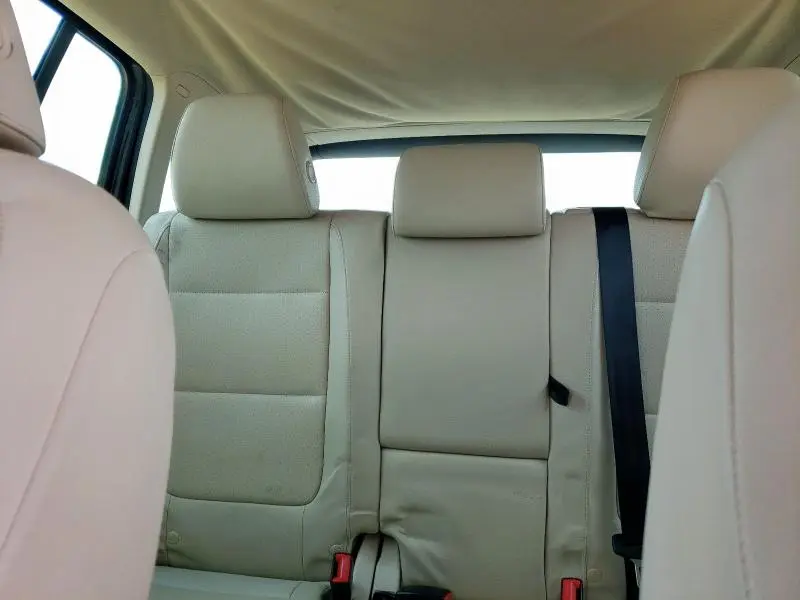 2014 VOLKSWAGEN TIGUAN S  