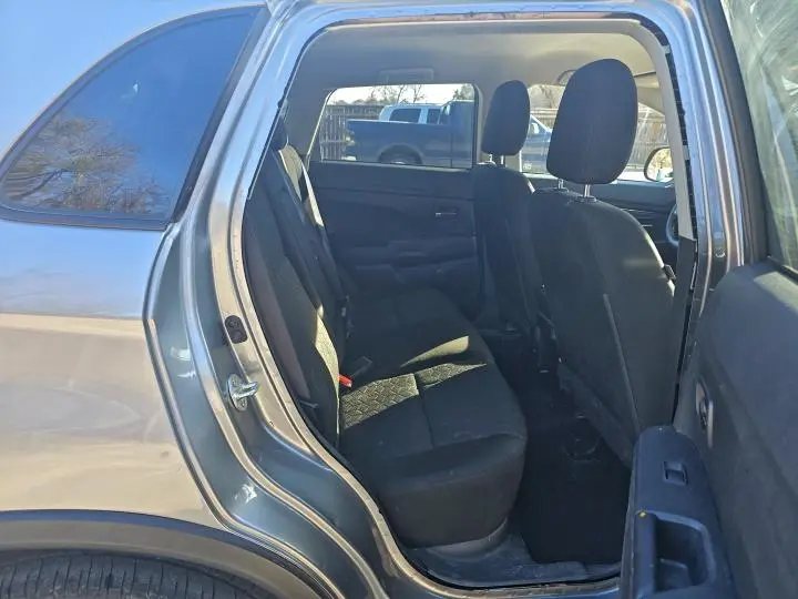 2021 MITSUBISHI OUTLANDER SPORT ES  