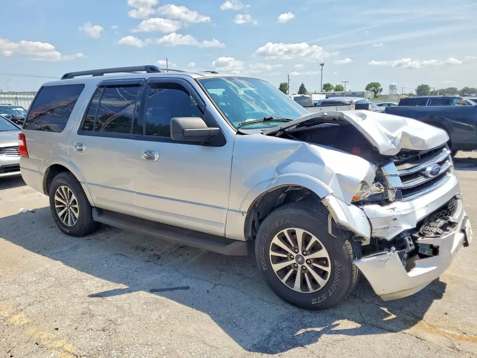 2017 FORD EXPEDITION XLT  
