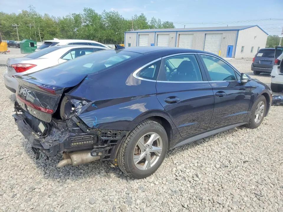 2023 HYUNDAI SONATA SE  