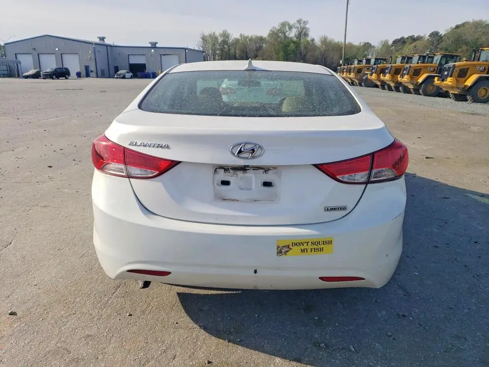 2013 HYUNDAI ELANTRA LIMITED  