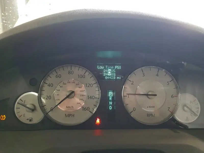 2010 CHRYSLER 300C   