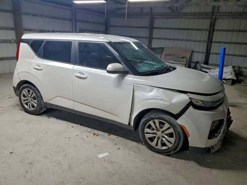 2021 KIA SOUL LX  
