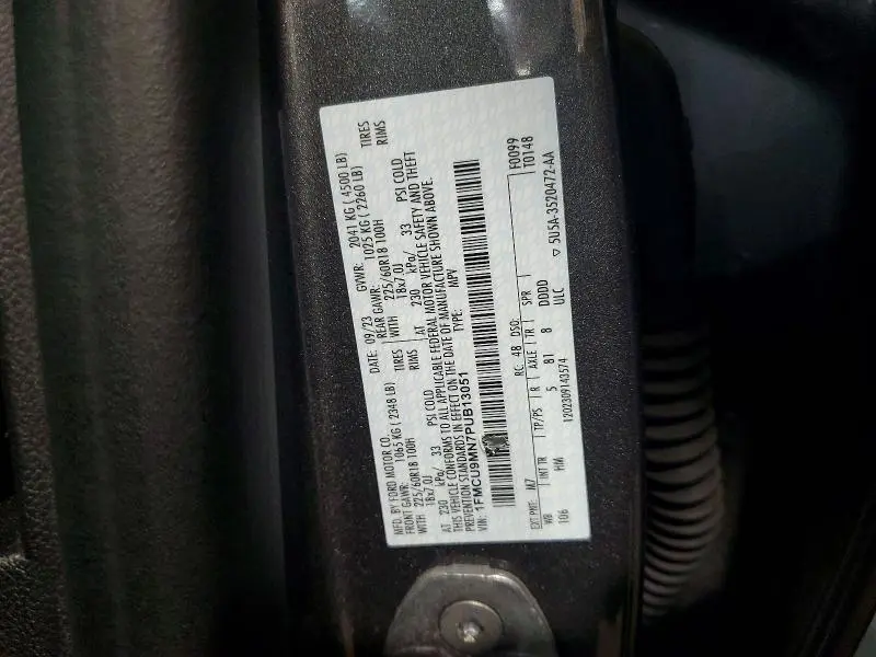 2023 FORD ESCAPE ST LINE  