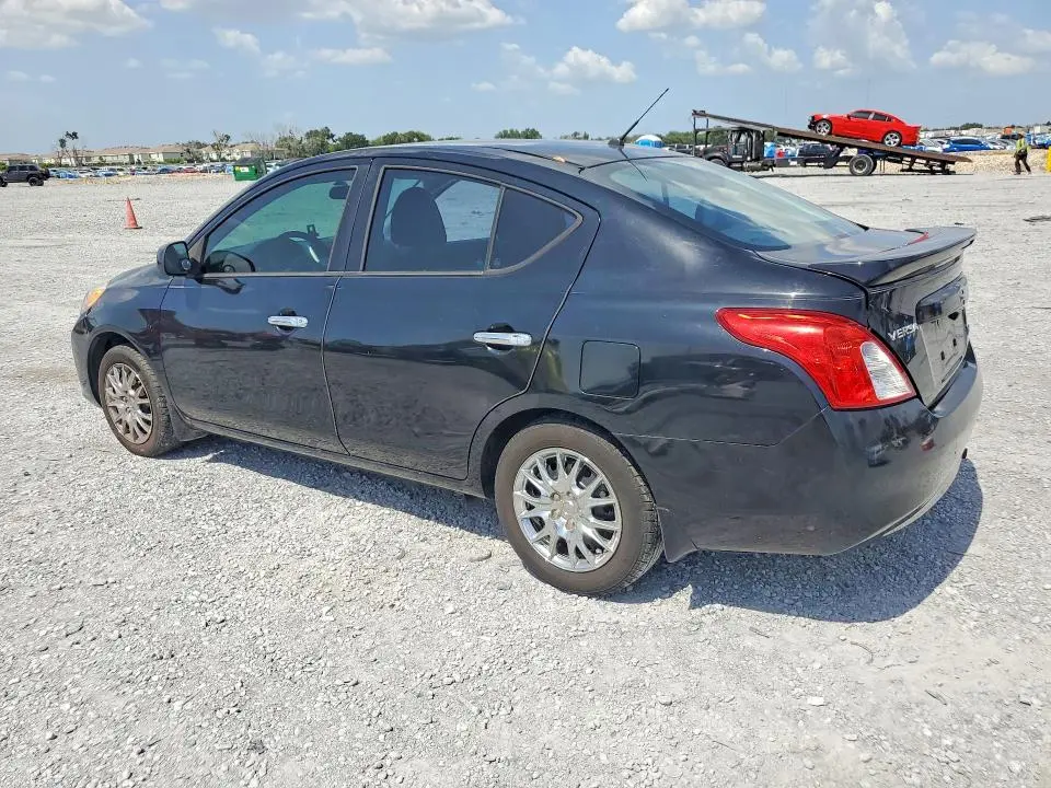 2014 NISSAN VERSA 1.6 SV  