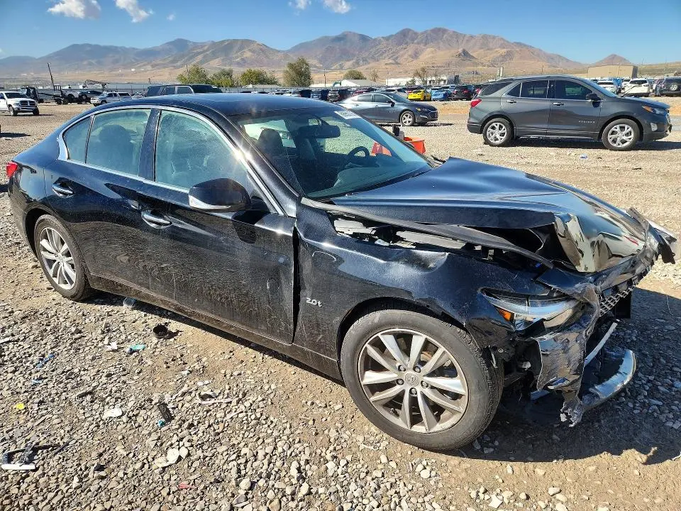 2016 INFINITI Q50 2.0T PREMIUM  