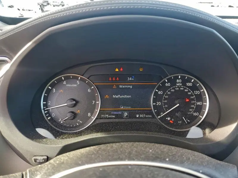 2025 INFINITI QX50 LUXE  