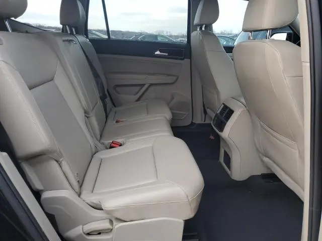 2018 VOLKSWAGEN ATLAS SE  