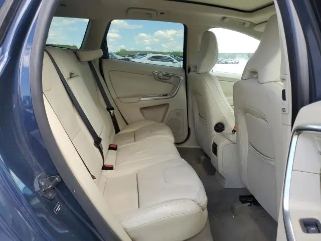 2013 VOLVO XC60 3.2  