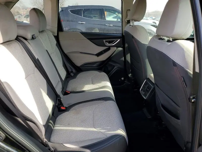 2019 SUBARU FORESTER PREMIUM  