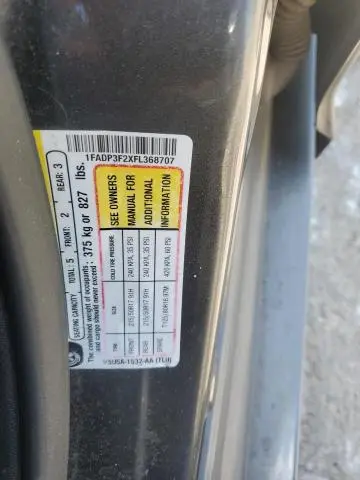 2015 FORD FOCUS SE  