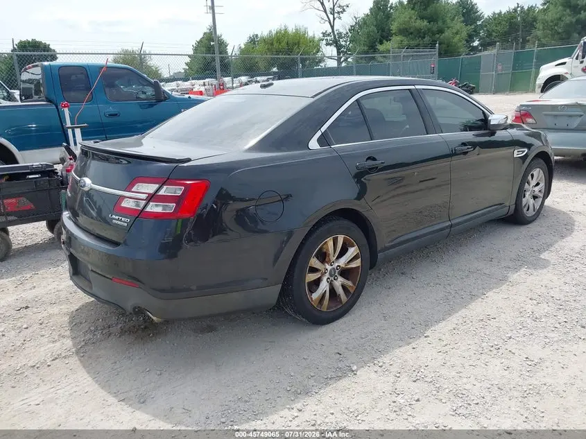 2013 FORD TAURUS LIMITED