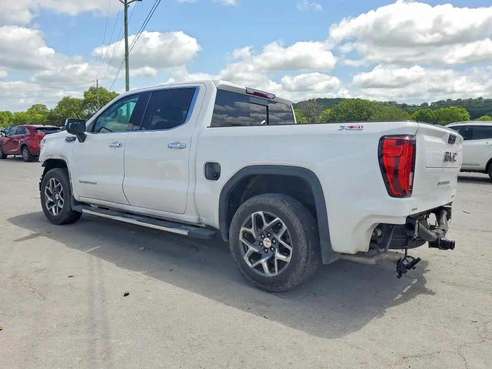 2023 GMC SIERRA K1500 SLT  