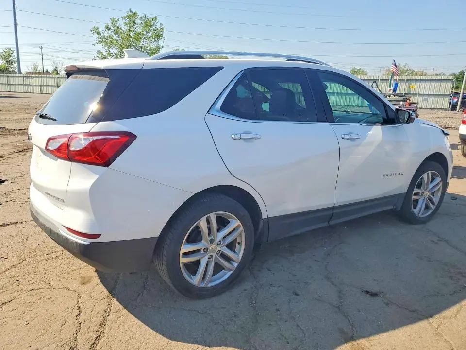 2021 CHEVROLET EQUINOX PREMIER  