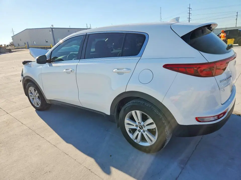 2018 KIA SPORTAGE LX  