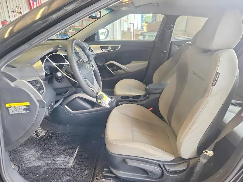 2013 HYUNDAI VELOSTER BASE  