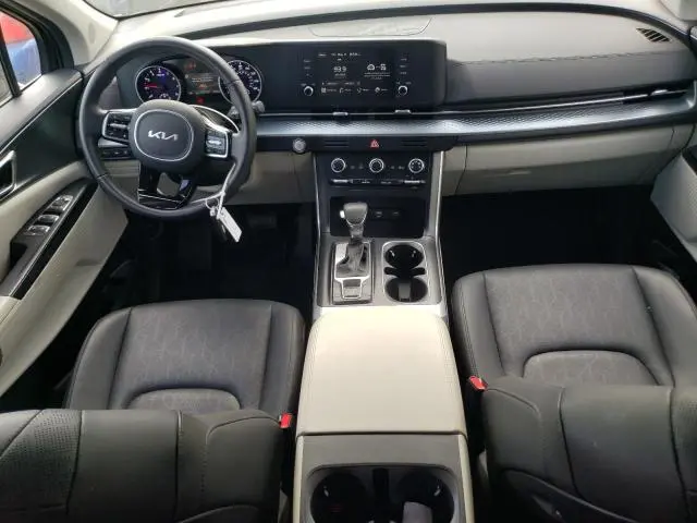 2024 KIA CARNIVAL LX  