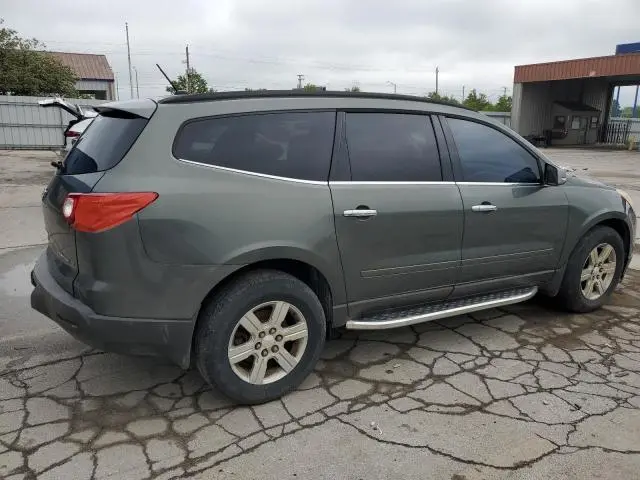 2011 CHEVROLET TRAVERSE LT  