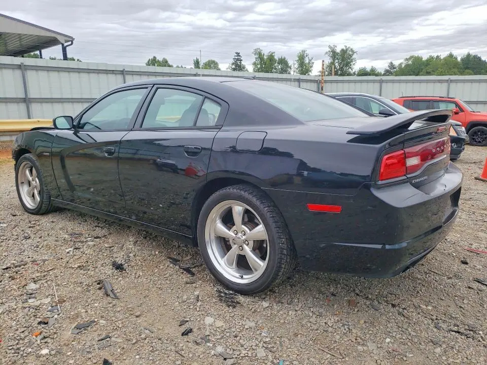 2011 DODGE CHARGER R  