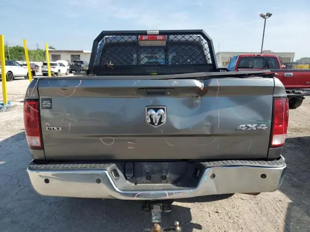 2013 RAM 1500 SLT  