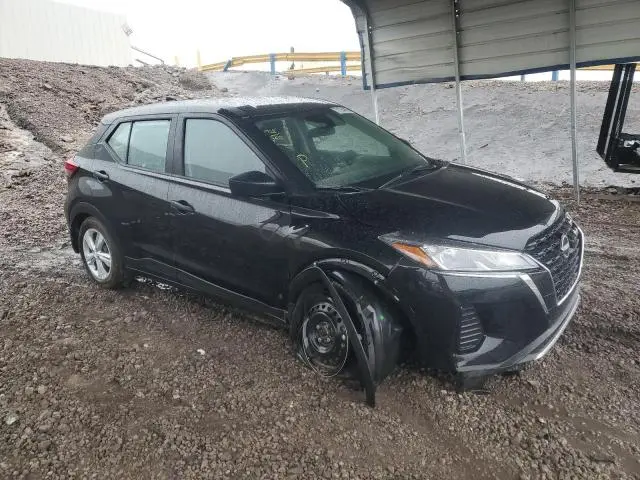 2024 NISSAN KICKS S  