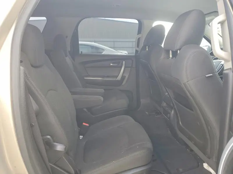 2010 GMC ACADIA SLE  
