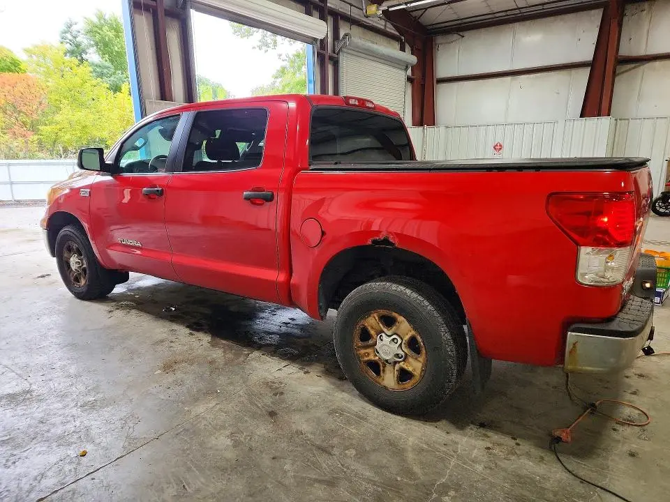 2011 TOYOTA TUNDRA CREWMAX SR5  