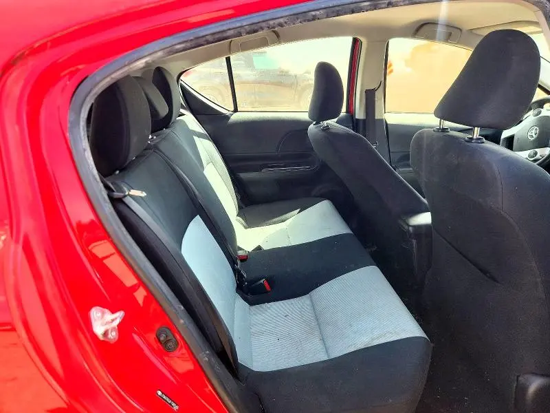 2015 TOYOTA PRIUS C TWO  