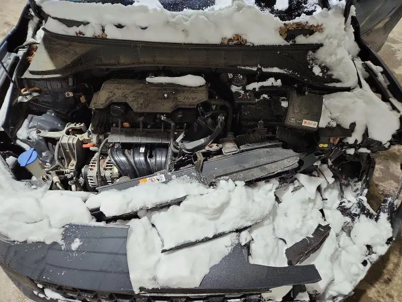 2023 HYUNDAI KONA SE  