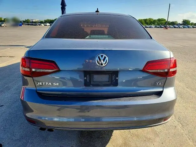 2017 VOLKSWAGEN JETTA SE  
