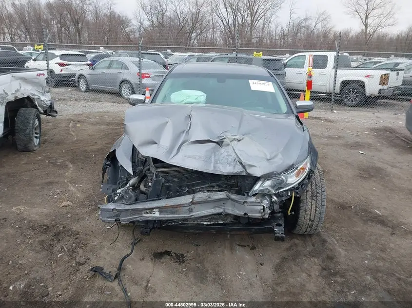 2011 FORD TAURUS LIMITED