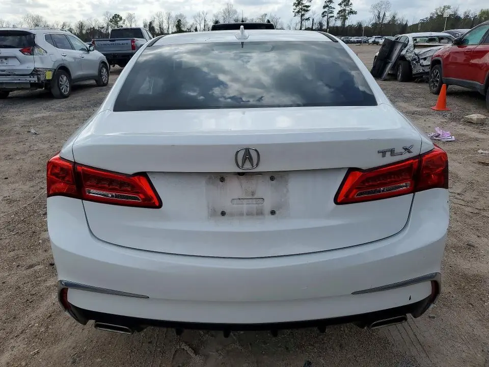 2018 ACURA TLX   