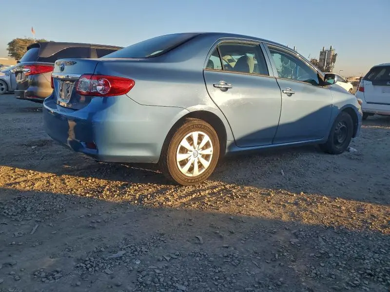 2013 TOYOTA COROLLA BASE  