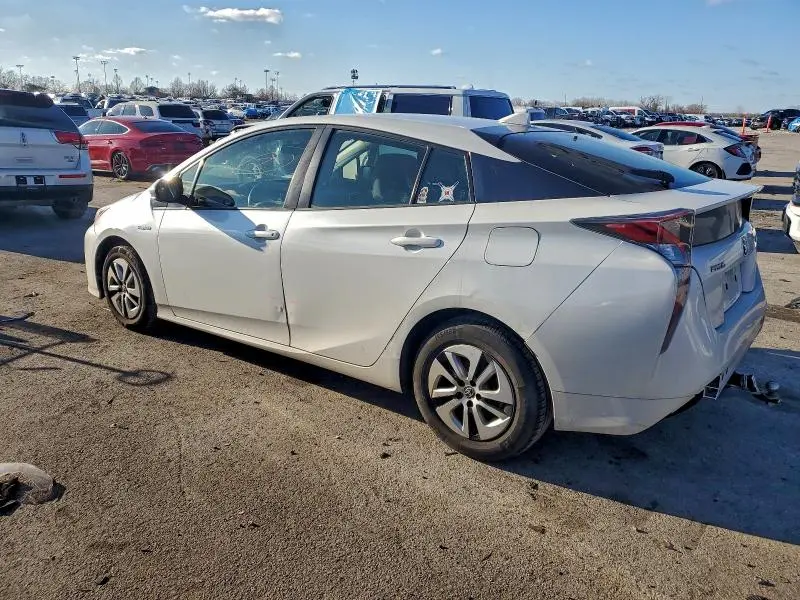 2016 TOYOTA PRIUS   