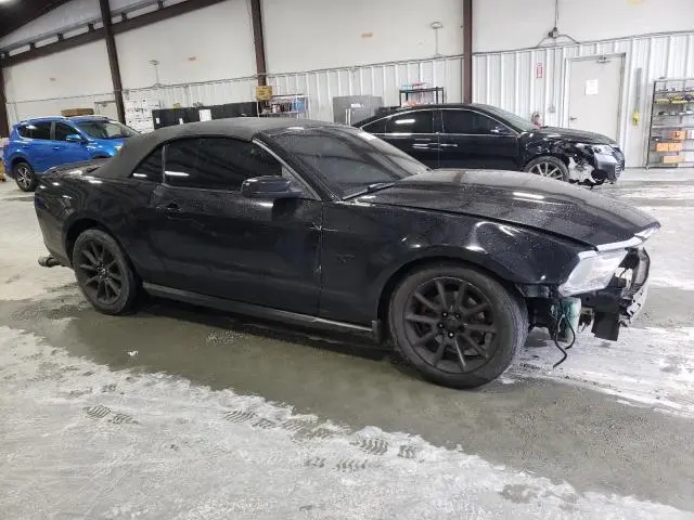 2011 FORD MUSTANG   