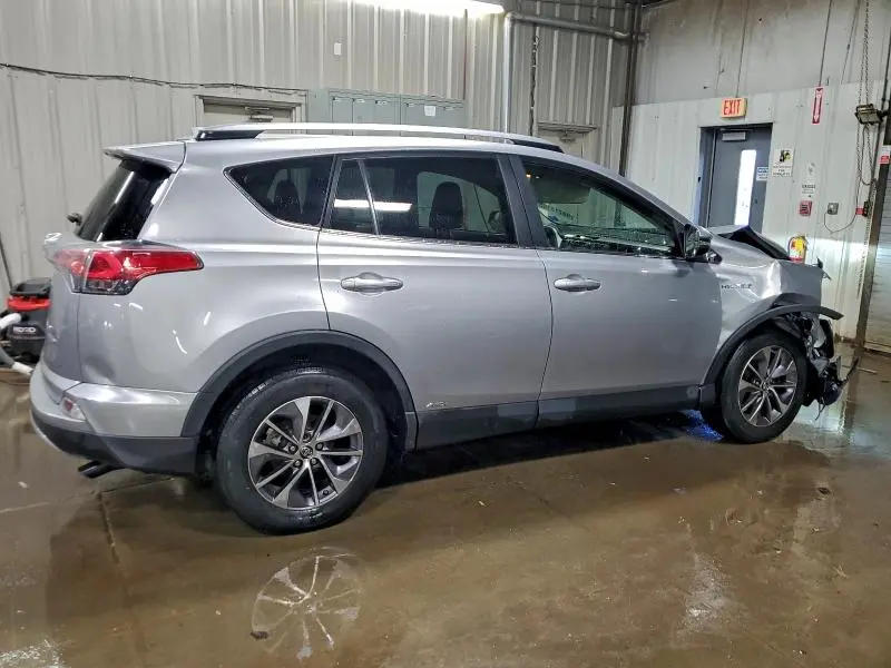 2017 TOYOTA RAV4 HV LE  
