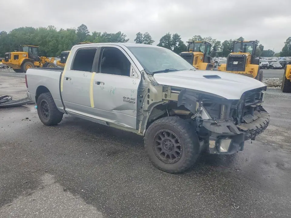 2014 RAM 1500 SPORT  