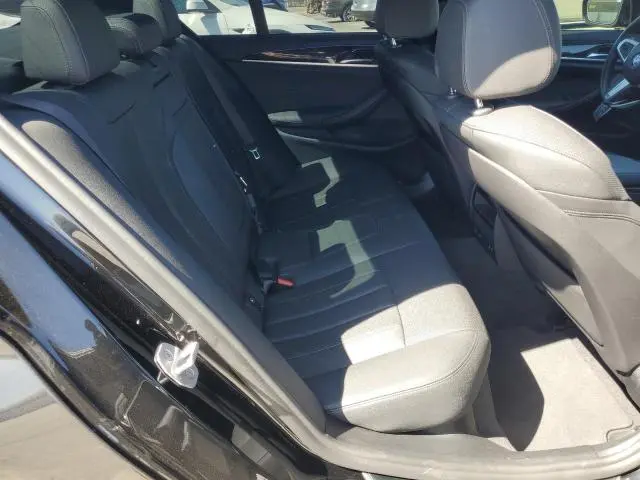 2021 BMW 530 I  