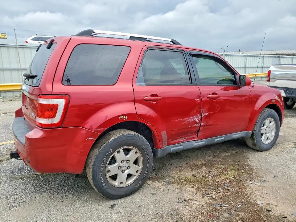 2010 FORD ESCAPE LIMITED  