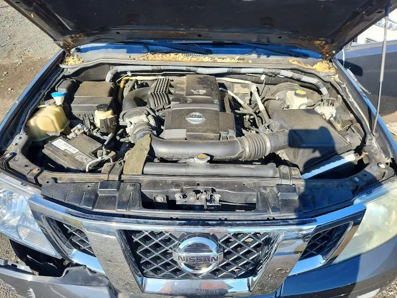 2012 NISSAN FRONTIER S  