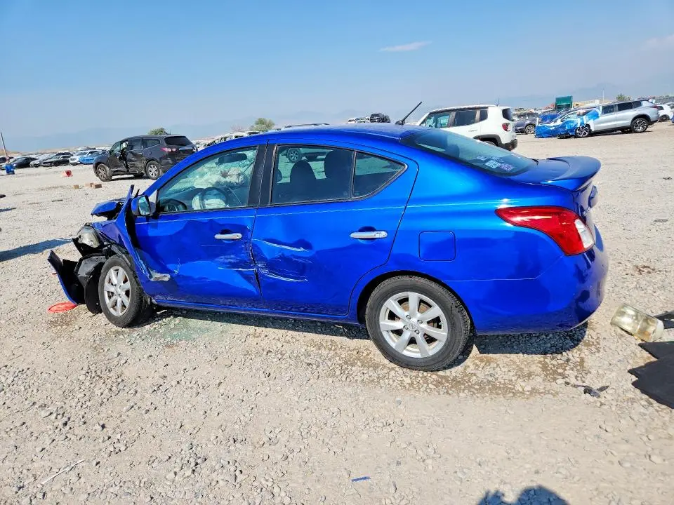 2014 NISSAN VERSA 1.6 SV  