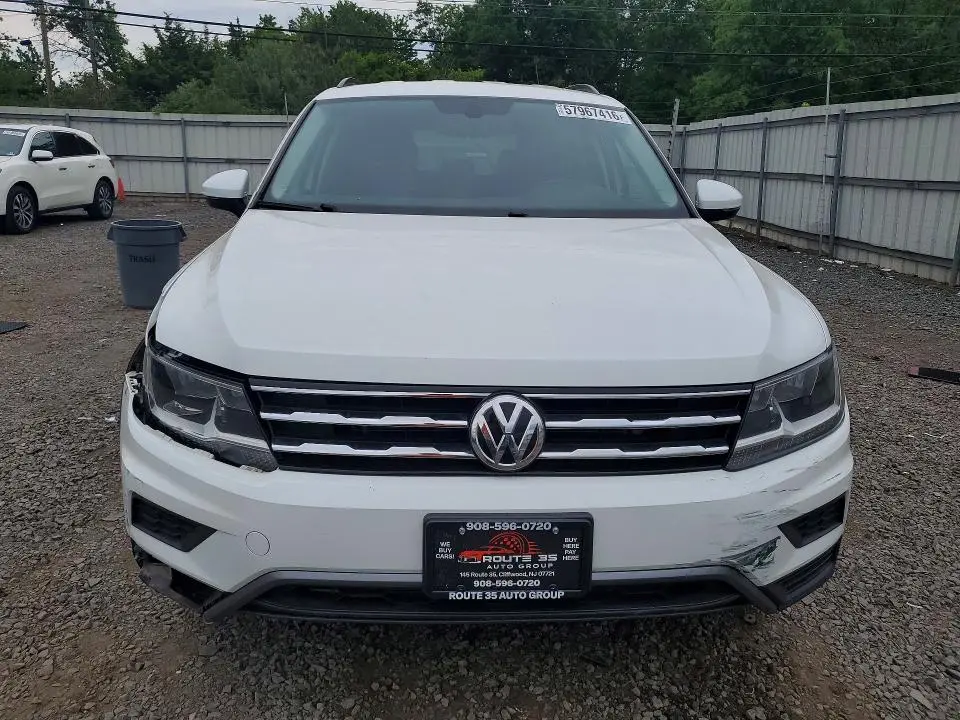 2019 VOLKSWAGEN TIGUAN SE  