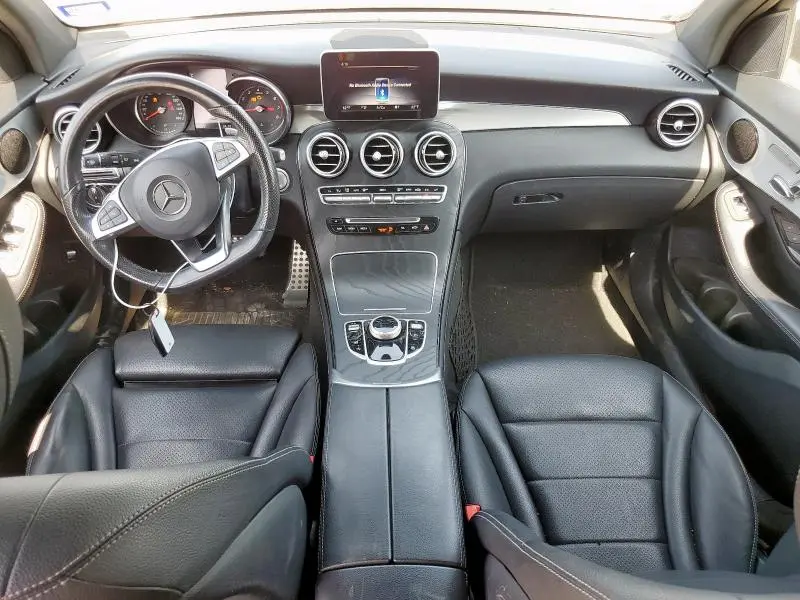 2019 MERCEDES-BENZ GLC 300  