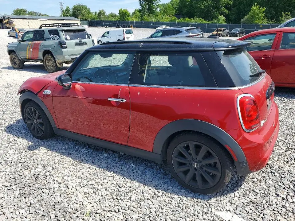2018 MINI COOPER S  