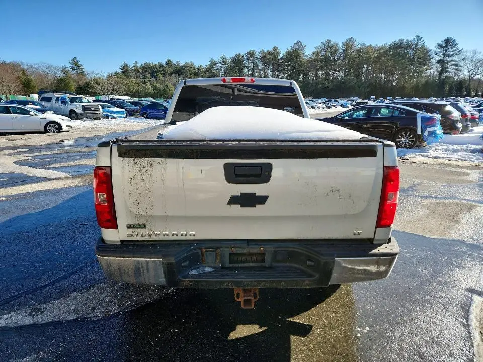 2011 CHEVROLET SILVERADO K1500 LT  